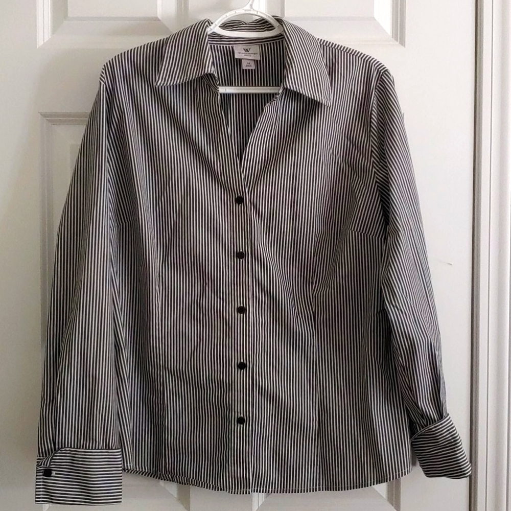 Women's button down